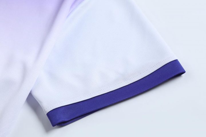V-neck Short Sleeve Striped Soccer Jersey – DETAIL 3