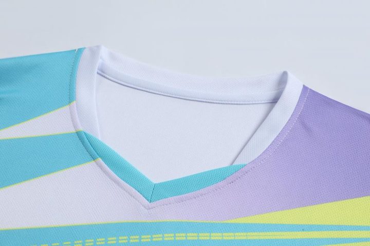 V-neck Short Sleeve Striped Soccer Jersey – DETAIL 3