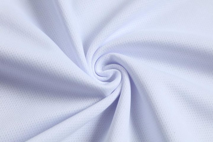 V-neck Short Sleeve Striped Soccer Jersey – DETAIL 2