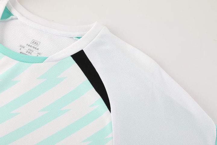 Crew-neck Short Sleeve Striped Soccer Jersey – DETAIL 2