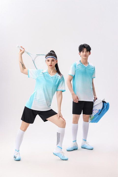 V-neck Short Sleeve Striped Soccer Jersey – MODEL 5