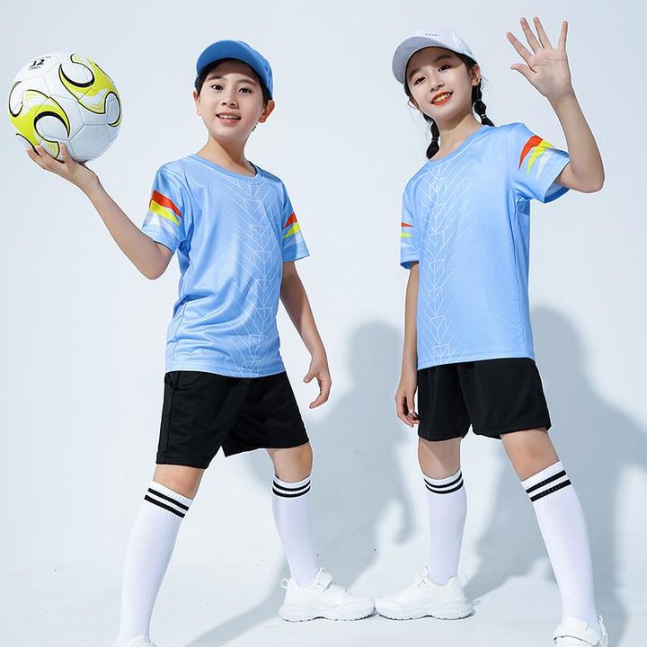 Maglia da calcio a maniche corte con girocollo con righe – MODEL 4