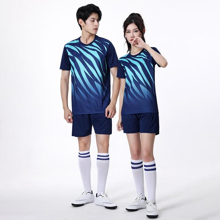 Maglia da calcio a maniche corte con girocollo con righe – MODEL 3