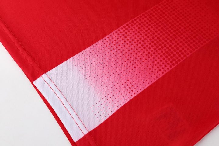 Classic Short Sleeve Gradient Soccer Jersey – DETAIL 3