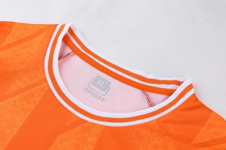 Tricou de fotbal, cu mânecă scurtă, cu decolteu rotund și cu dungi – DETAIL 1