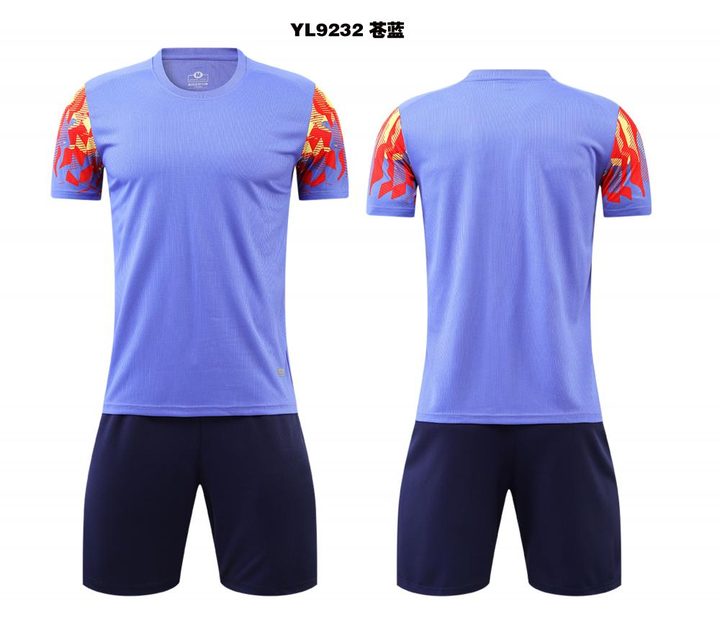 Maglia da calcio a maniche corte con girocollo con righe – COMBO 1