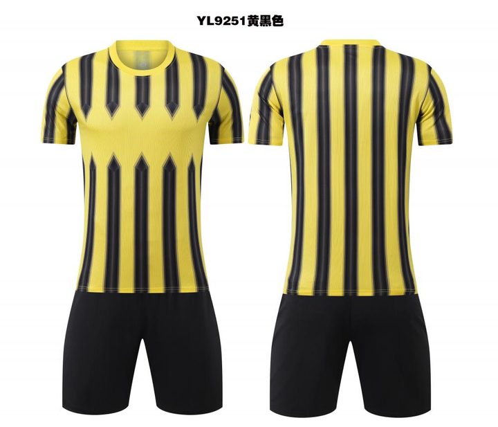 Maillot de football à manches courtes avec col rond à rayures – COMBO 3