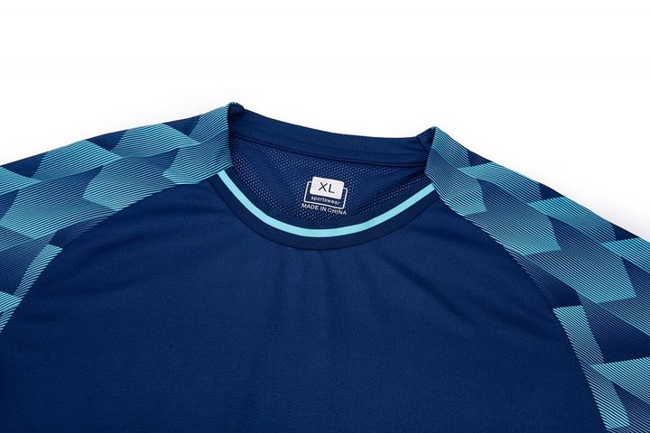 Crew-neck Short Sleeve Gradient Soccer Jersey – DETAIL 1