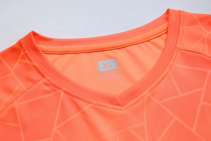 Long Sleeve Goalkeeper Soccer Jersey – DETAIL 1