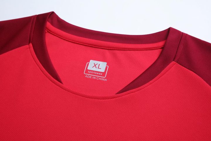 Maglia da calcio a maniche corte con girocollo con righe – DETAIL 1