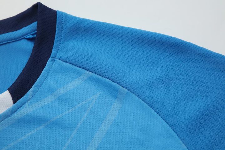 V-neck Short Sleeve Striped Soccer Jersey – DETAIL 3