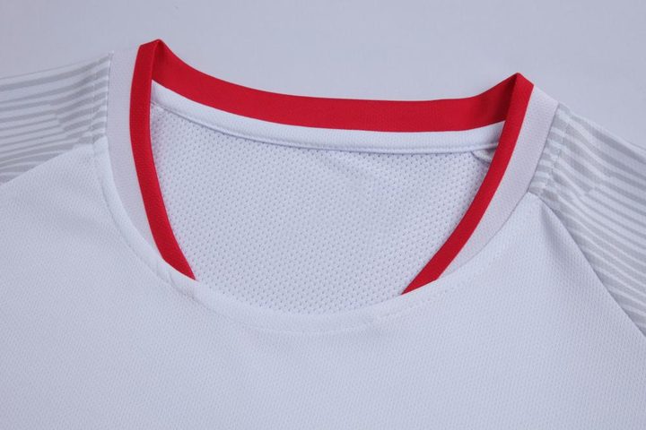 Maglia da calcio a maniche corte con girocollo con righe – DETAIL 1